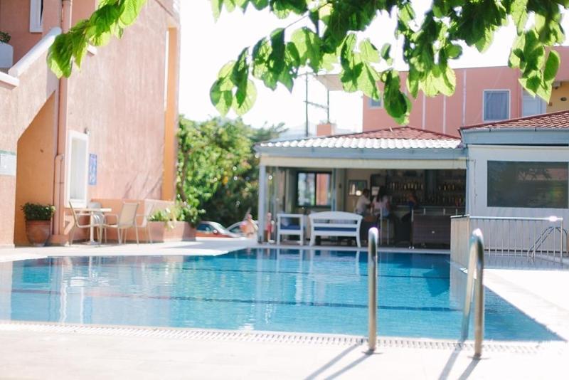 Ormos Atalia Aparthotel Bali  Luaran gambar